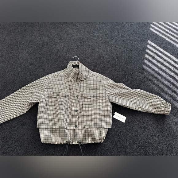 APIECEAPART Selva Cropped Bomber - Picture 1 of 5